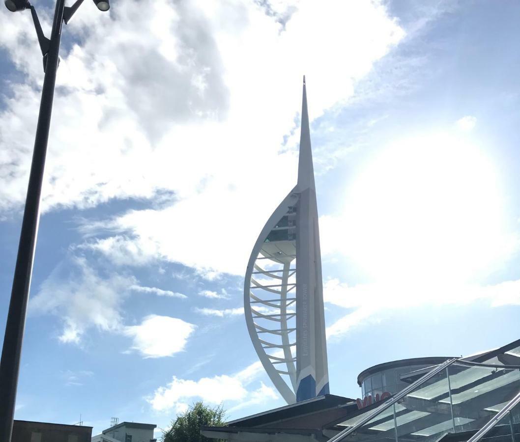 Gunwharf Quays Holiday Homes Portsmouth Luaran gambar